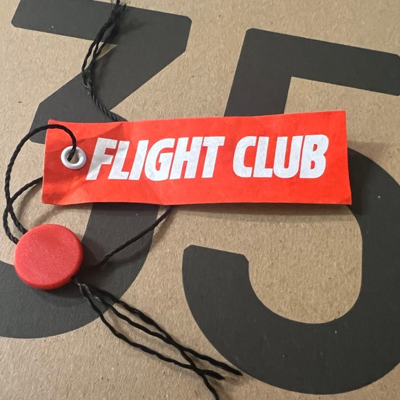 ADIDAS yeezy boost - Picture 7 of 7